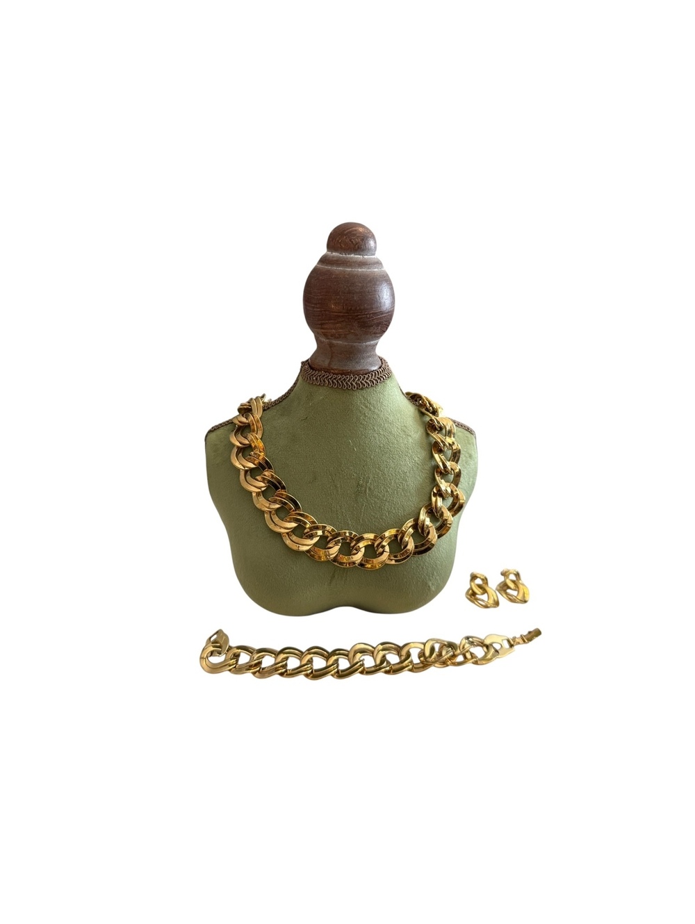 Vintage Gold Tone Chain Necklace, Bracelet and Earrings Set